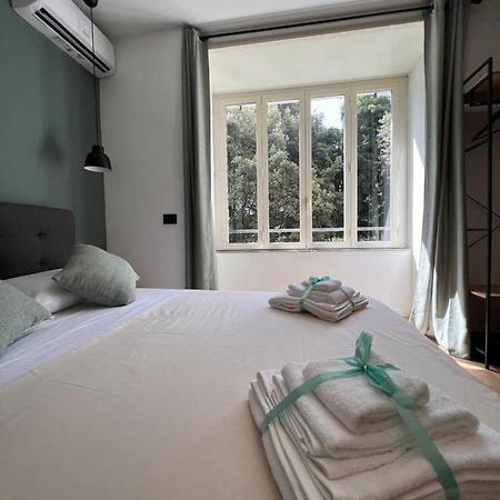 מלון Relais Cavour Napoli מראה חיצוני תמונה