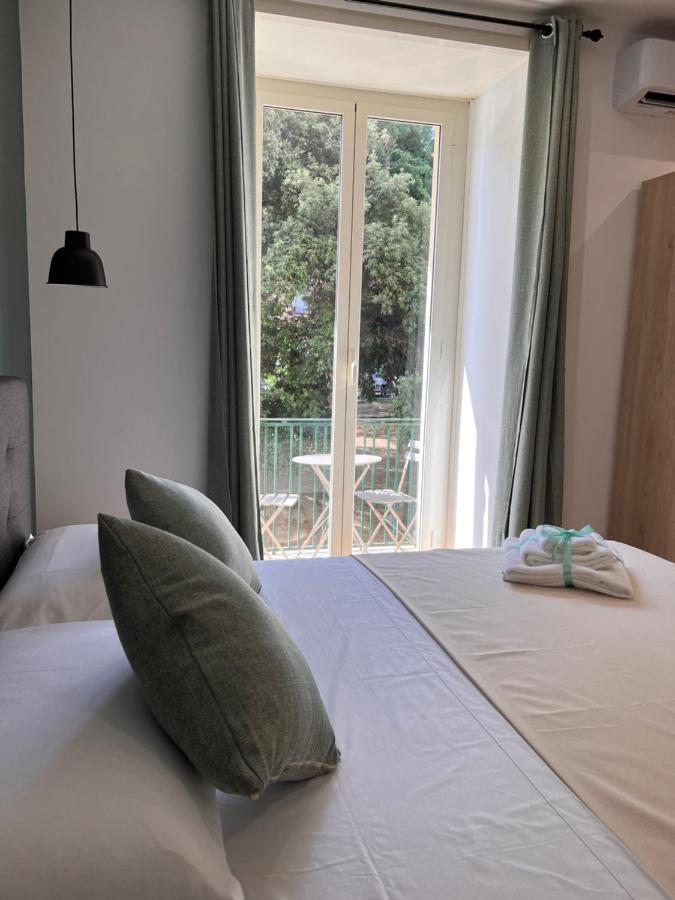 מלון Relais Cavour Napoli מראה חיצוני תמונה