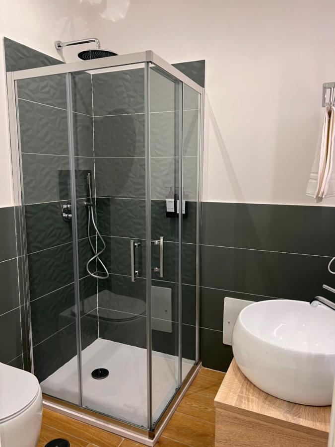 מלון Relais Cavour Napoli מראה חיצוני תמונה