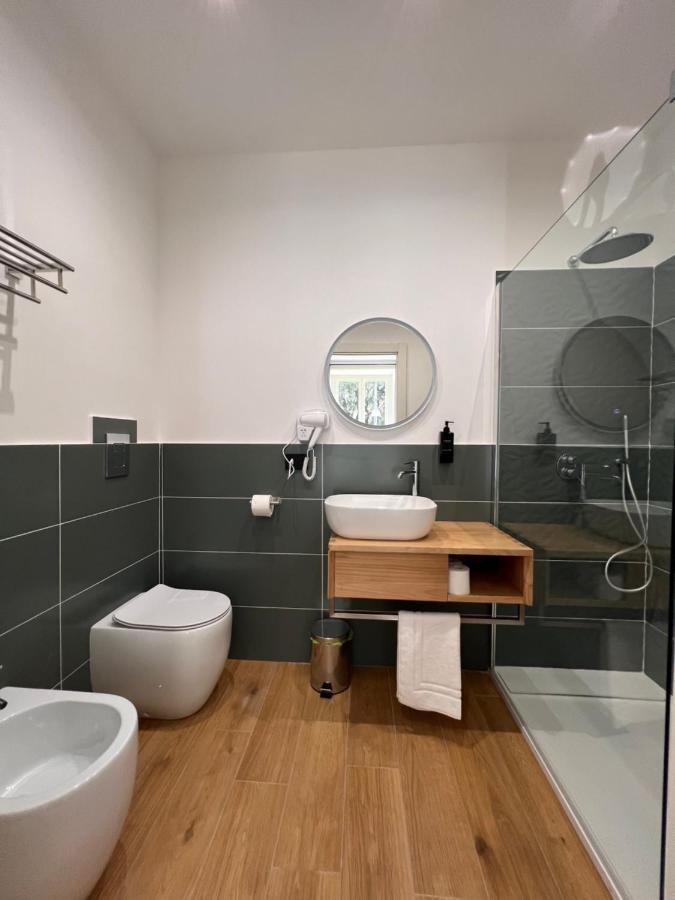 מלון Relais Cavour Napoli מראה חיצוני תמונה